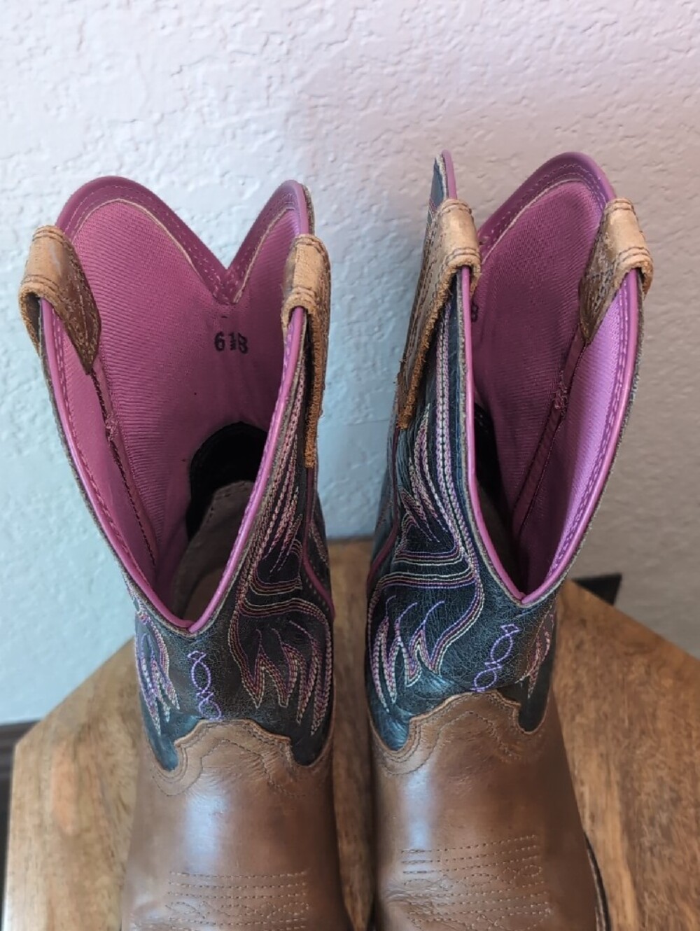Ariat Brown Leather Western Cowgirl Boots Navy with Pink Accent - Picture 8 of 14